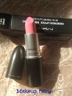 mac a novel romance lipstick