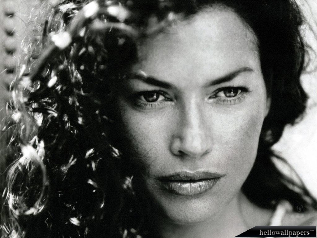 Carre Otis wallpapers