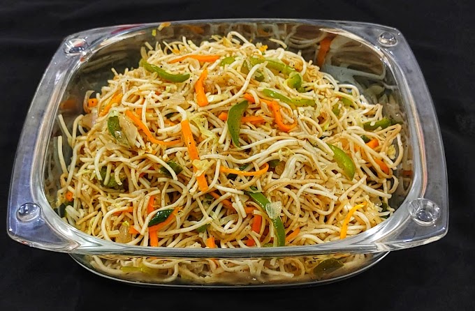 Veg Hakka Noodles