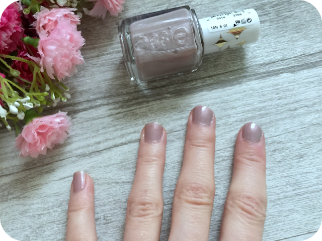 essie nail varnish sweet tart