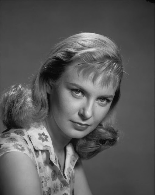 Joanne Woodward Awesome Pics