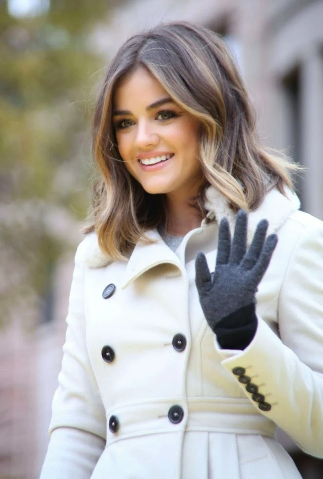 Lucy Hale: 2014 Macys Thanksgiving Day Parade