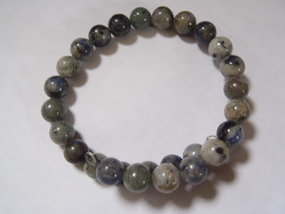 http://www.jordansjewelrydesigns.com/bracelets-anklets.html