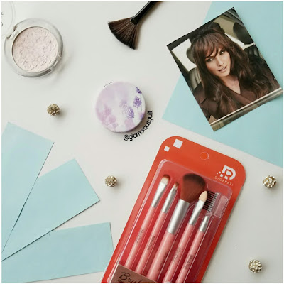 "Digerati PR Packages - (Makeup Brushes - Sunsilk - Khaadi)"