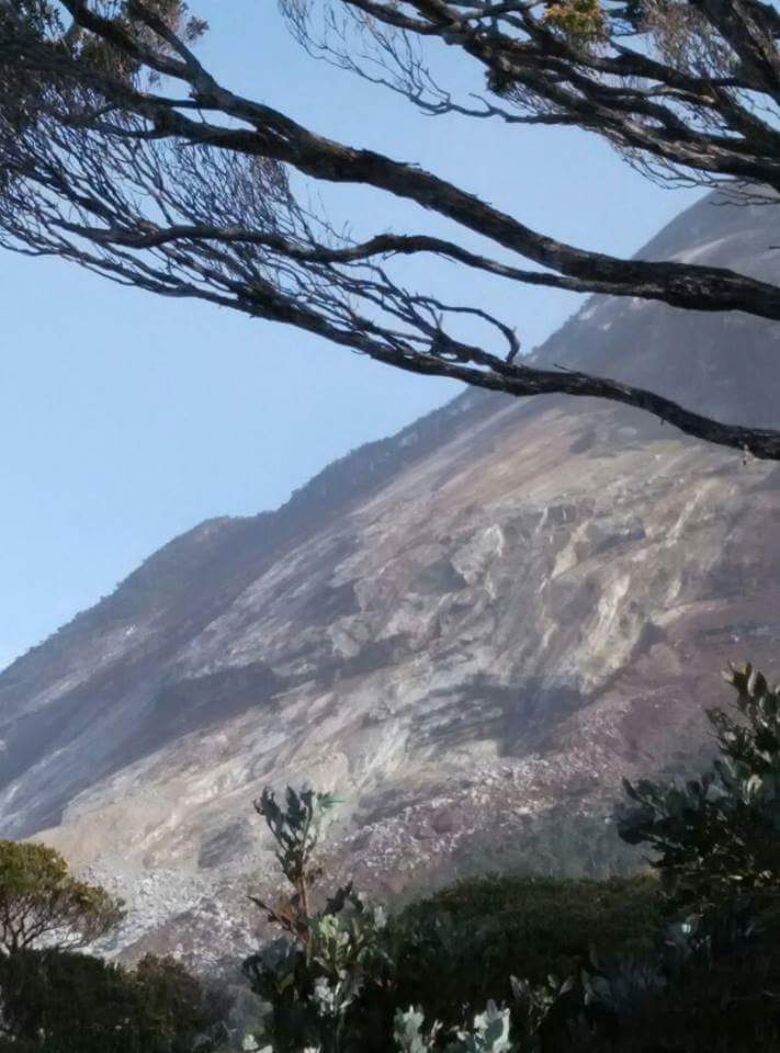  Gambar gunung kinabalu  selepas gempa bumi Ceritaejoy