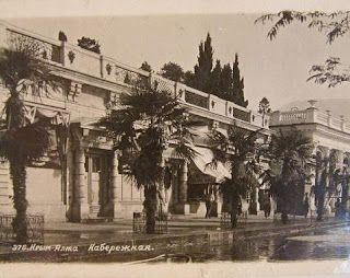 Embankment of Yalta in the 30's. XX century