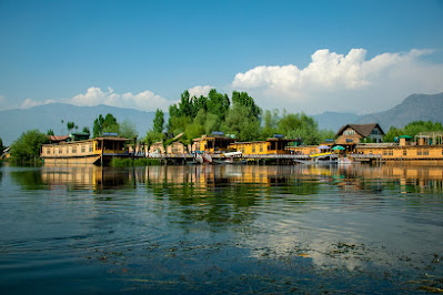 Dal Lake