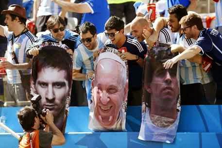 Sport. Maradona e Baggio per la pace con Papa Francesco