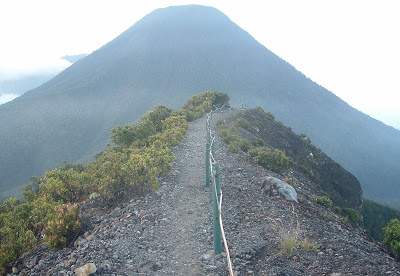 misteri gunung arjuno