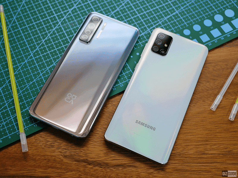 Huawei Nova 7 SE on the left