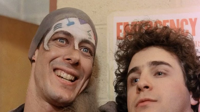 Class of Nuke 'Em High 1986 em portugues