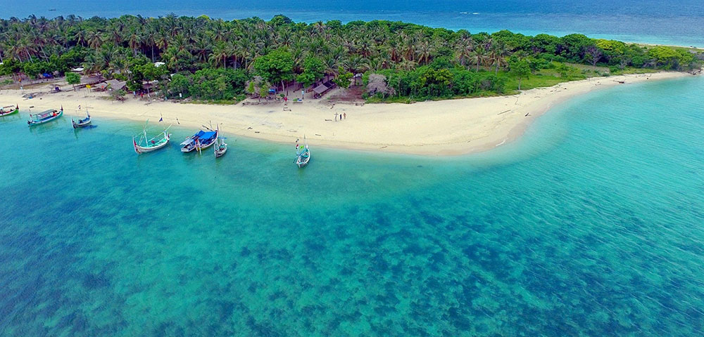 Paket Wisata Open Trip Gili Ketapang Probolinggo Wisata