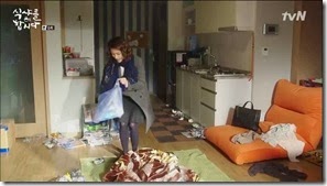 Let's.Eat.E06.mp4_001488453