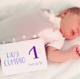 Carteles cumple meses para bebés