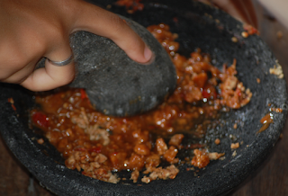 Resep Rujak Kangkung Dadakan Sambal Pedas