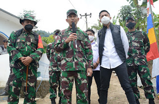  Kasdam III/Siliwangi Hadiri Pembukaan TMMD Ke-112 di Desa Muka Payung Cililin