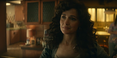 Physical Series Rose Byrne Image 5