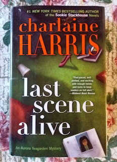 by Charlaine Harris