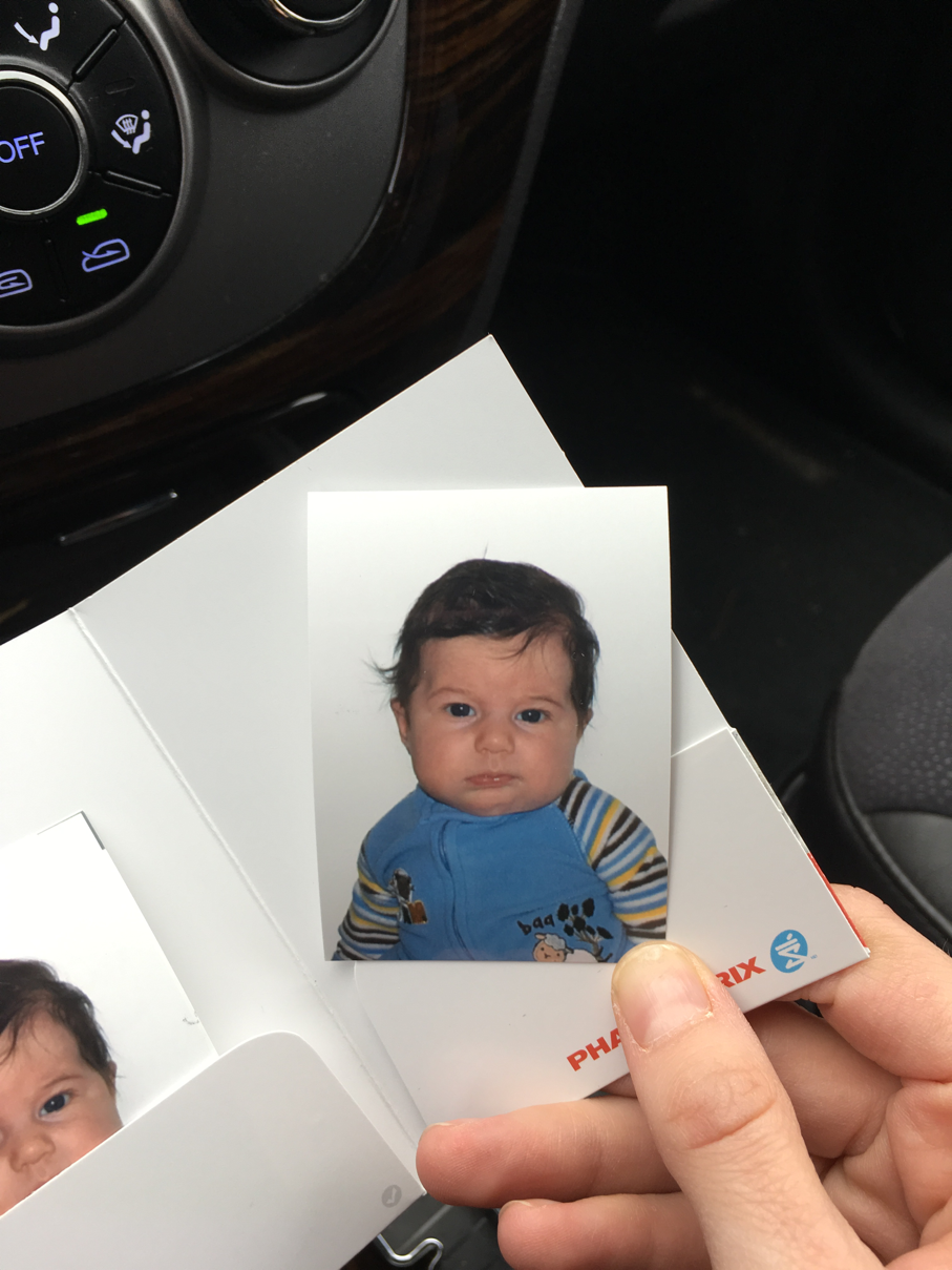 Un Instant En Photo Photo De Passeport Pour Bebe De 1 Mois