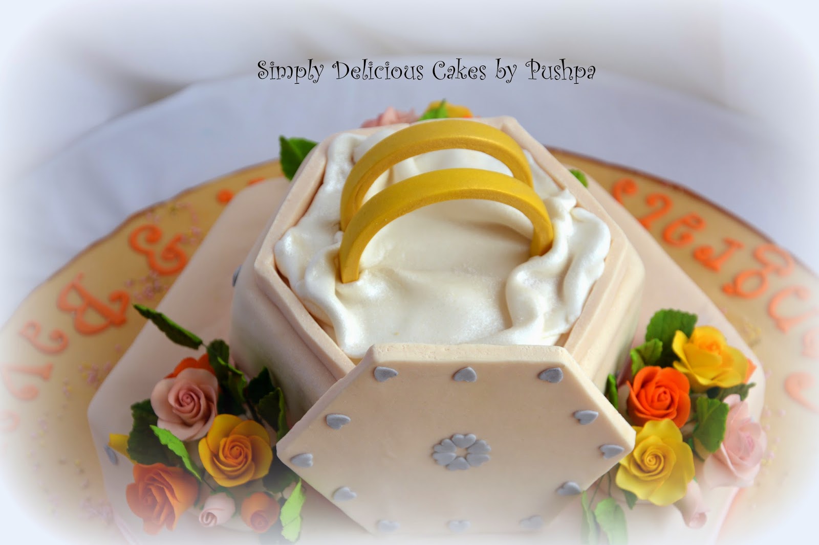 Engagement Ring Box Cake - W138 – Circo's Pastry Shop