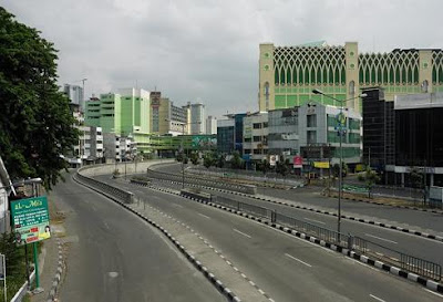 Foto Keadaan Jakarta ketika diserang Zombie