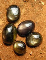 harga batu safir