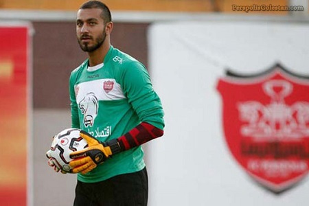 Pakai Celana 'SpongeBob', Kiper Iran Dihukum Enam Bulan