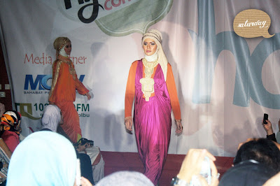 On Stage : Hijabers Comm Launching-Saturday