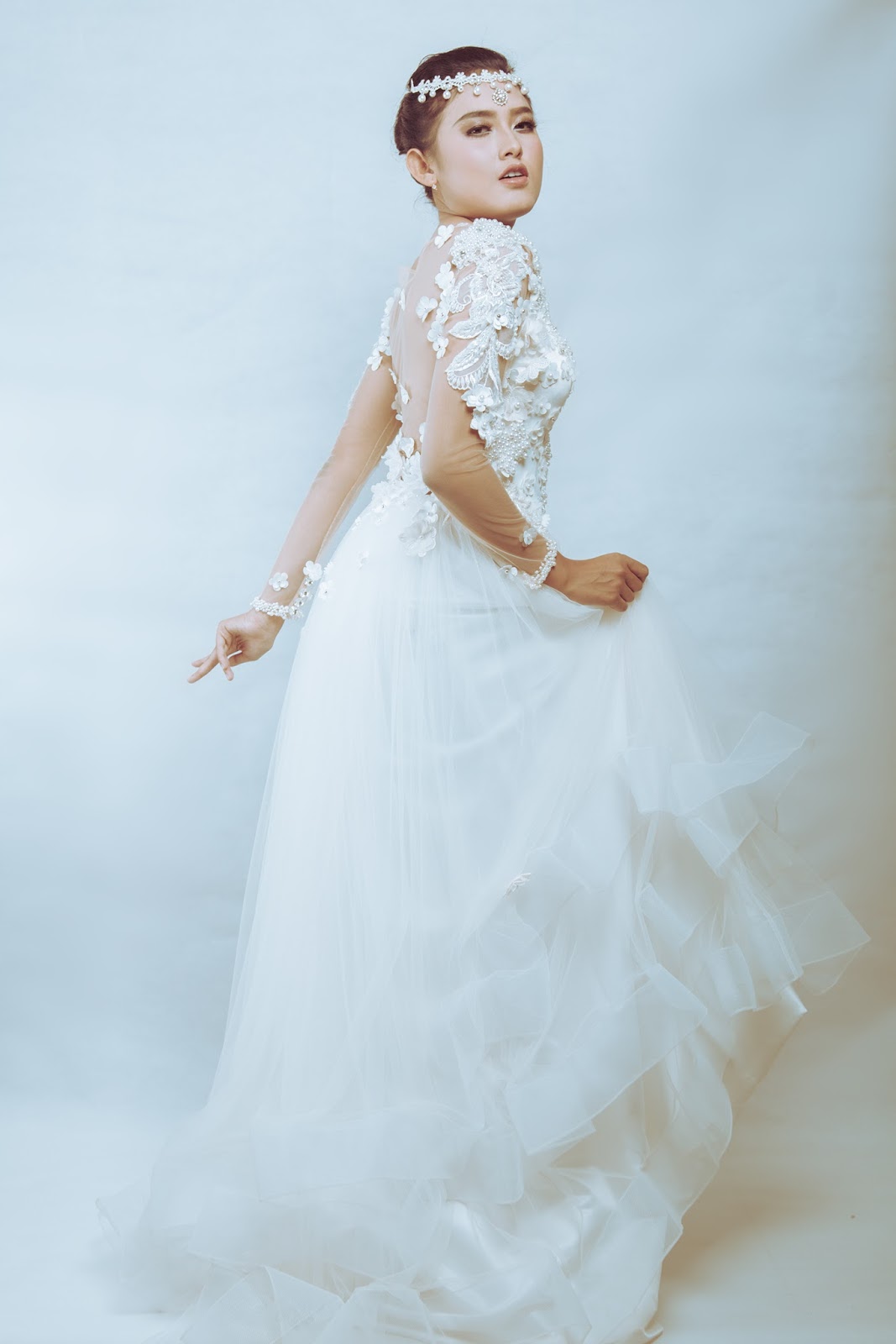 STEPHANIE Wedding Bride: Leticia Bridal Gown
