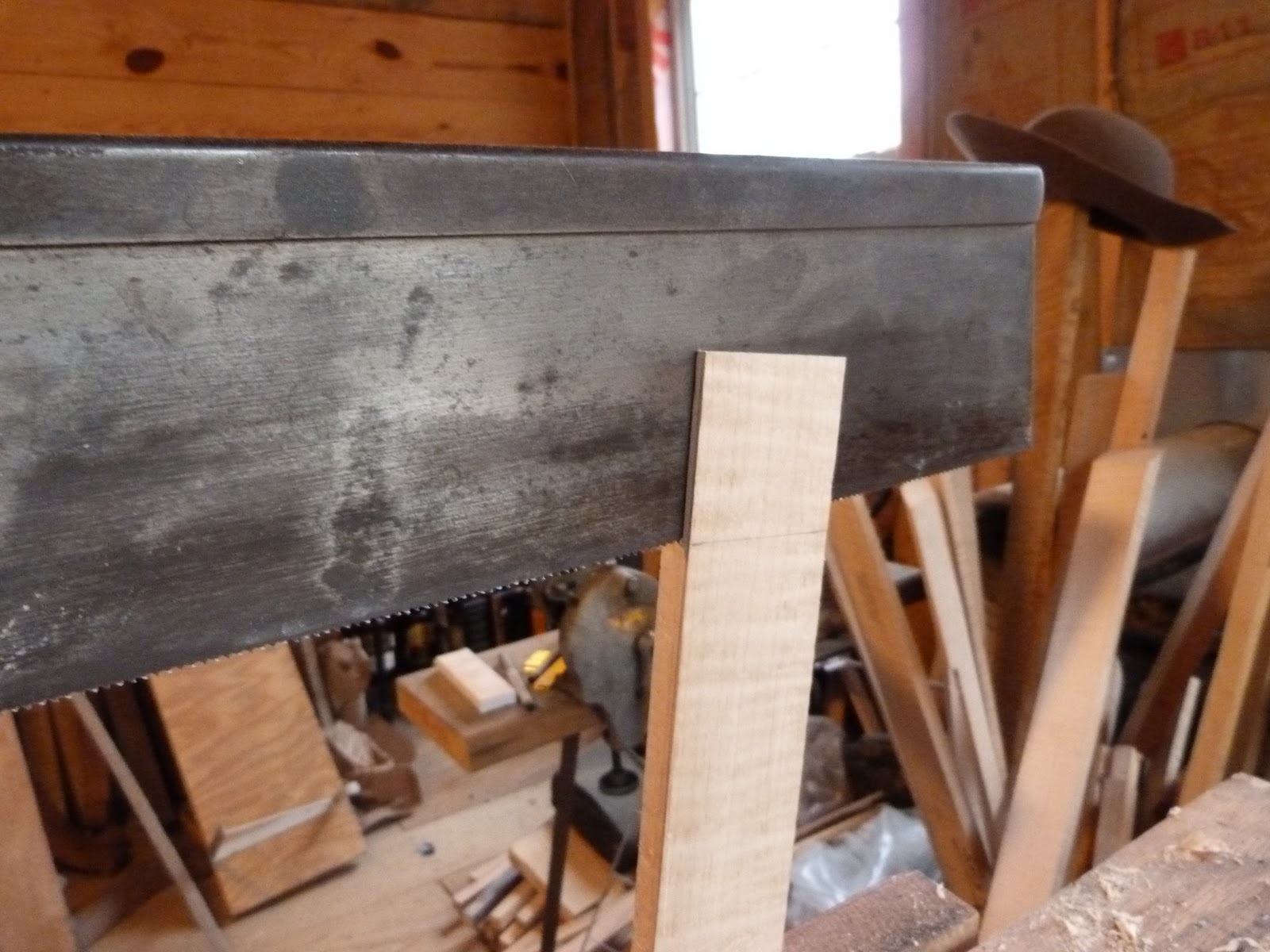 woodworking holdfast