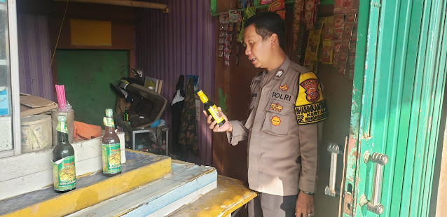 Cegah Peredaran Minuman Keras, Anggota Unit Sabhara Polsek Rengasdengklok Gelar Ops KRYD