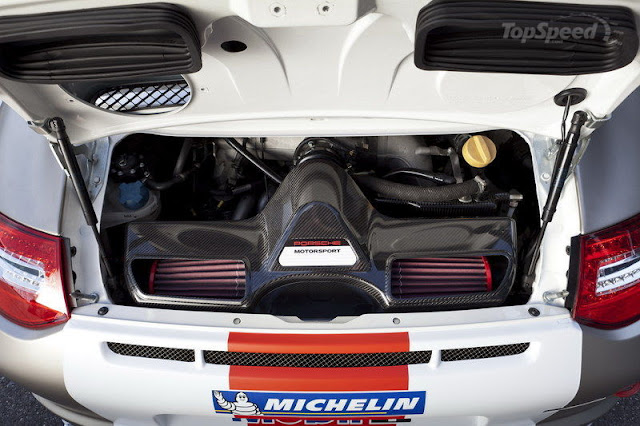 2012 Porsche 911 GT3 R Engine