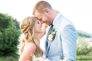 Carson Wentz S Wedding Photo