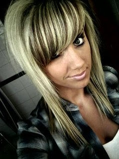 Long Emo Haircuts for Girls - 2010 Winter Emo Fashion