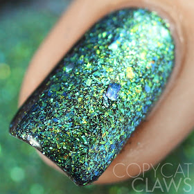 Lacquester Cornflakes Northern Lights Swatch
