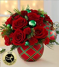 The FTDSeasons Greetings Bouquet