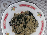 Sarapan Pagi Dengan Nasi Goreng Daun Mengkudu