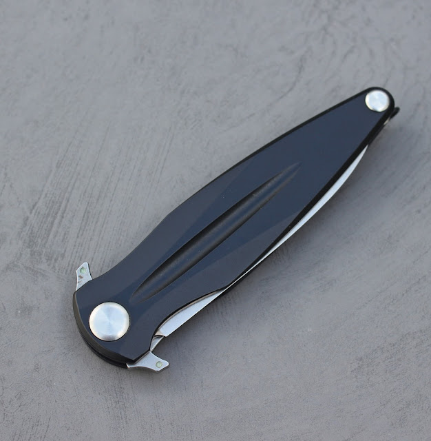 Modell Z400 från Acta non verba knives