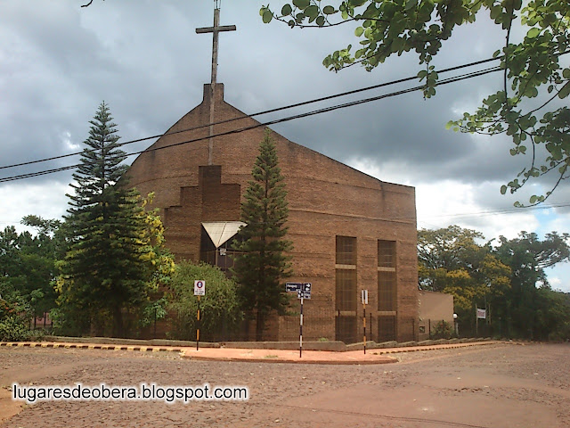 #Misiones #IglesiasdeOberá #Oberá.- Parroquia Cristo Rey, Estanislao del Campo 1495, Oberá Misiones