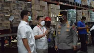 Kapolresta Sidoarjo Sidak  Gudang Minimarket Terkait Ketersediaan Minyak Goreng