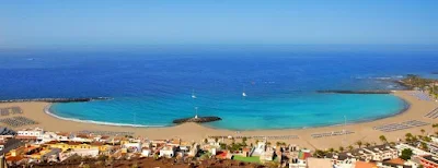 El cuerpo sin vida de una mujer en aguas de Las Vistas, Tenerife