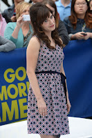 Zooey Deschanel HQ photo