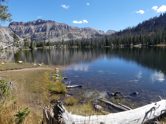 28: lake and mountain