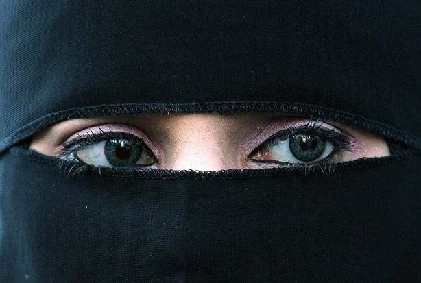 Arabic Girls in Niqab Photos Cute Arabic Girls Pictures in Niqab Cover