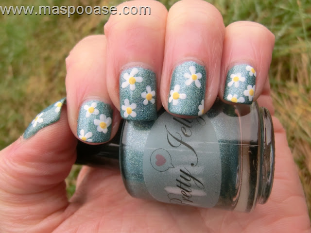 Pretty_Jelly_Diamond_Stealer_Nailart