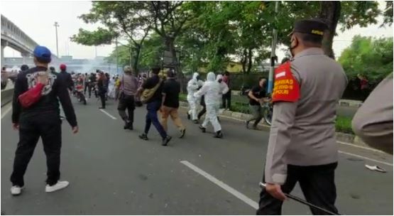 Polisi: 36 Pendukung HRS Ditangkap, 5 Di Antaranya Bawa Senjata Tajam