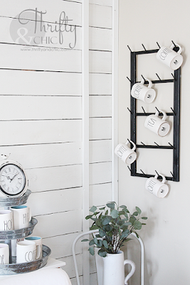 diy hanging coffee display rack. The best diy farmhouse decor projects for you home! Farmhouse decor and decorating ideas.