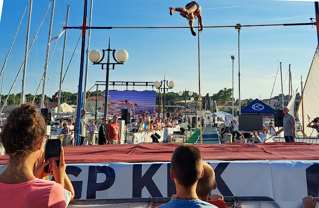 Skoči na Jump2Krk - atletski spektakl na Krku, skok sa motkom 31.08.2022