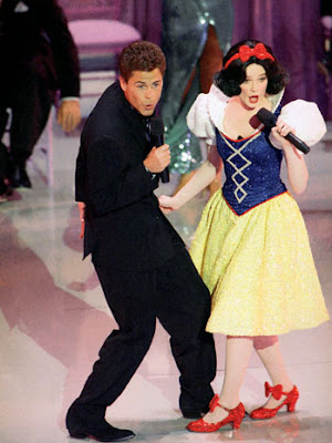 Rob Lowe y Blancanieves - Proud Mary