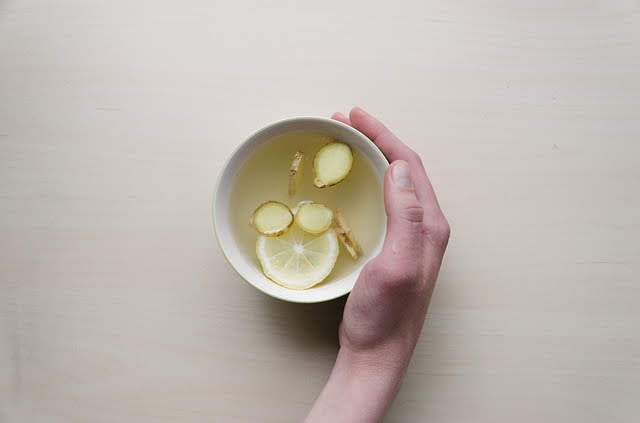 Homemade Tea || How to Make Ginger-Lemon Tea